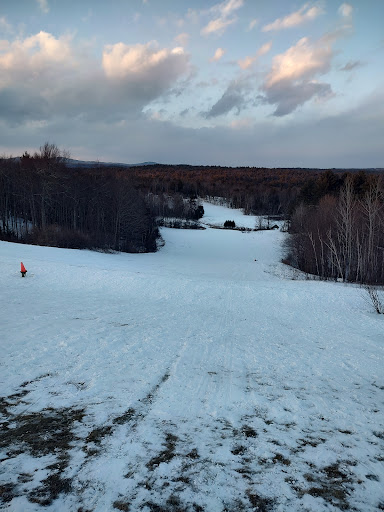 Golf Course «Nippo Lake Golf Club», reviews and photos, 88 Stagecoach Rd, Barrington, NH 03825, USA