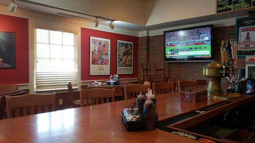 Barbecue Restaurant «Red Hot & Blue-Fairfax, VA», reviews and photos, 4150 Chain Bridge Rd, Fairfax, VA 22030, USA