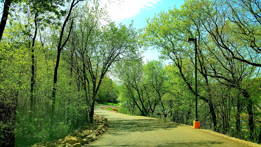 Golf Club «River Falls Golf Club», reviews and photos, 2120 E Division St, River Falls, WI 54022, USA