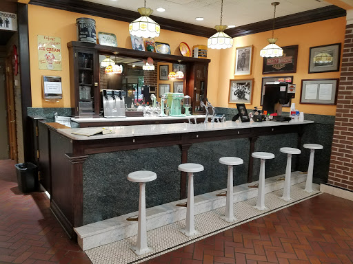 Harley-Davidson Dealer «A.D. Farrow Co. Harley-Davidson (Downtown)», reviews and photos, 491 W Broad St, Columbus, OH 43215, USA