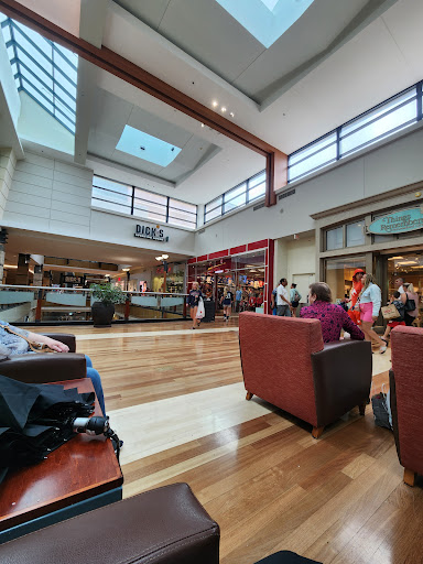 Shopping Mall «West County Center», reviews and photos, 80 W County Center Dr, Des Peres, MO 63131, USA
