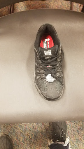 Shoe Store «Shoe Carnival», reviews and photos, 2776 Wilma Rudolph Blvd, Clarksville, TN 37040, USA