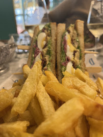 Club sandwich du Restaurant français Brasserie Dubillot à Paris - n°8
