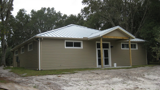 Roofing Contractor «Mason Dixon Contracting», reviews and photos, 191 N Central Ave, Umatilla, FL 32784, USA