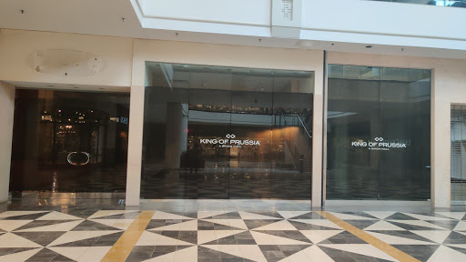 New Balance, 690 W Dekalb Pike #1017, King of Prussia, PA 19406, USA, 