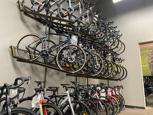 Warehouse «Bike World Warehouse», reviews and photos, 2401 Hickman Rd, Des Moines, IA 50310, USA