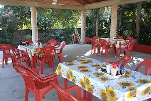 Restaurant Los Girasoles image