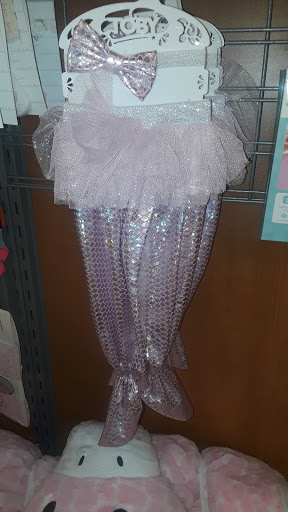 Shopping Mall «Blue Ridge Mall», reviews and photos, 1800 Four Seasons Blvd # 5, Hendersonville, NC 28792, USA