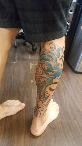 Explore ideas for tattoo sleeves, creative tattoo ideas in Washington, available at Tattoo Paradise