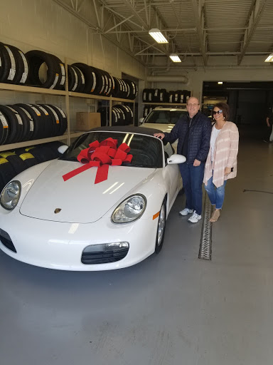 Volvo Dealer «Leikin Volvo Cars Cleveland», reviews and photos, 38750 Mentor Ave #3, Willoughby, OH 44094, USA