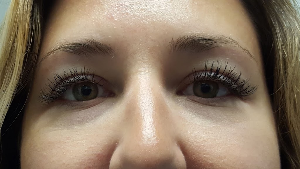 Whip Lash Lounge 55447