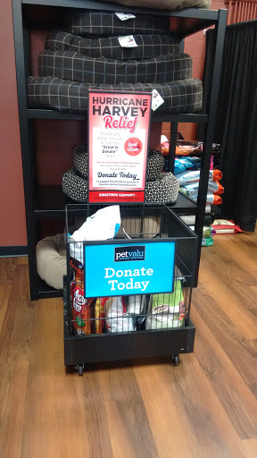 Pet Store «Pet Valu», reviews and photos, 2040 Abbey Rd, Charlottesville, VA 22911, USA