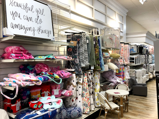 Department Store «HomeGoods», reviews and photos, 8200 Renaissance Pkwy #103, Durham, NC 27713, USA