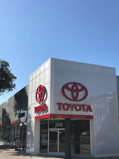 Toyota Dealer «Toyota of Berkeley», reviews and photos, 2400 Shattuck Ave, Berkeley, CA 94704, USA