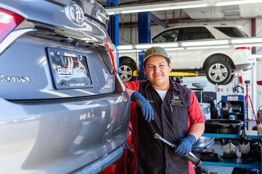 Used Car Dealer «Beaverton Car Company», reviews and photos, 10680 SW Canyon Rd, Beaverton, OR 97005, USA