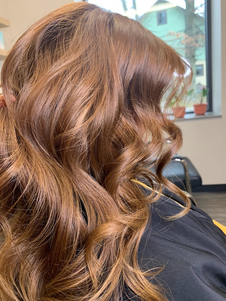 Noelle Hair Studio 07432