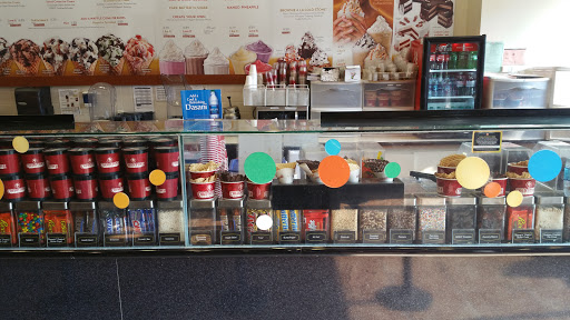 Ice Cream Shop «Cold Stone Creamery», reviews and photos, 25 Mamaroneck Ave, White Plains, NY 10601, USA