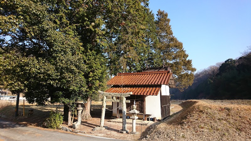 青樹神社