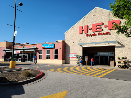 Grocery Store «H-E-B Grocery», reviews and photos, 12400 W Highway 71, Bee Cave, TX 78738, USA