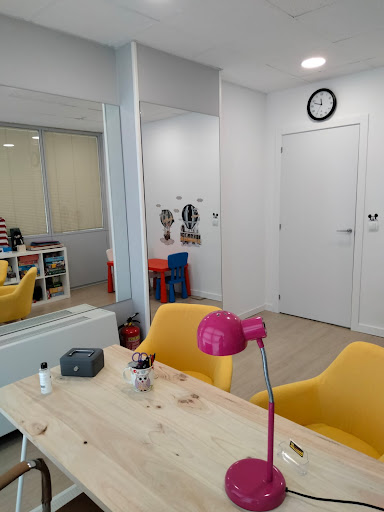 Clínica MarGas. Centro de psicología,  logopedia y fisioterapia en Pozuelo de Alarcón, Madrid