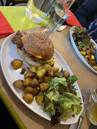 Plats et boissons du Restaurant Le Comptoir Demange à Neuville-sur-Saône - n°1