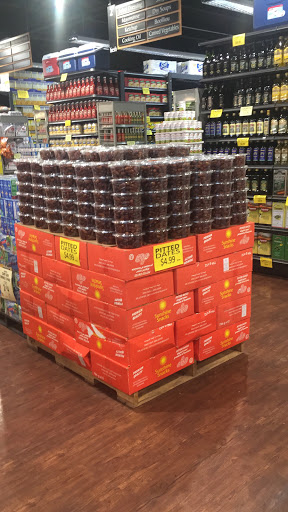 Supermarket «Golden Farms», reviews and photos, 10116 77th St, Jamaica, NY 11416, USA