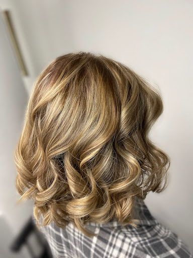 Hair Salon «Kate Emilies A Salon», reviews and photos, 54 Pembroke Rd #6, Danbury, CT 06811, USA