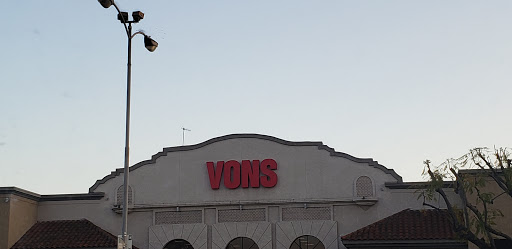 Grocery Store «Vons», reviews and photos, 2122 S Hacienda Blvd, Hacienda Heights, CA 91745, USA