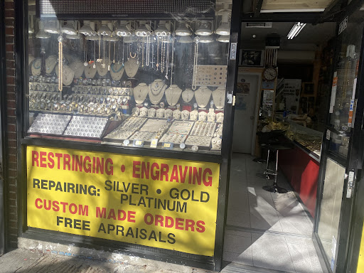 Jeweler «K & D Jewelry & Gold Buyers», reviews and photos, 37-15 Ditmars Blvd, Astoria, NY 11105, USA