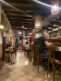 Atmosphère du Restaurant Le Boeuf Sur la Place à Tours - n°2