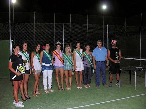 Club de Pádel y Tenis Jimena de la Frontera en Jimena de la Frontera, Cádiz