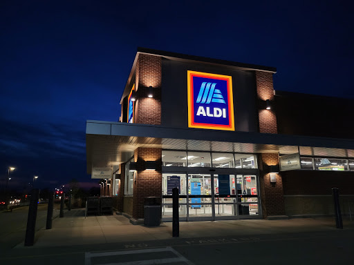 Supermarket «ALDI», reviews and photos, 2134 W Galena Blvd, Aurora, IL 60506, USA