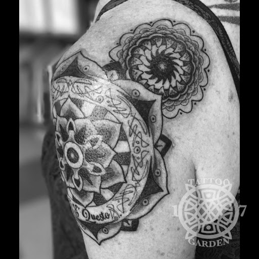 Tattoo Shop «Tattoo Garden», reviews and photos, 5205 S 2nd Ave, Everett, WA 98203, USA