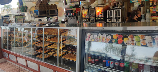 Donut Shop «Yum Yum Donuts», reviews and photos, 5454 Orangethorpe Ave, La Palma, CA 90623, USA