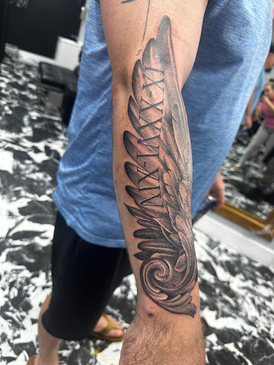 Explore tattoo ideas behind the ear, creative tattoo ideas in Naples, available at Secret ink tattoo studio