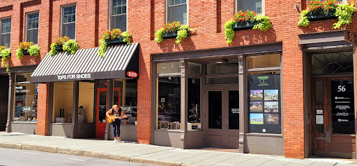 Shoe Store «Tops For Shoes», reviews and photos, 27 N Lexington Ave, Asheville, NC 28801, USA