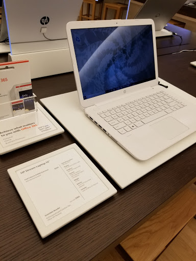 Computer Store «Microsoft Store», reviews and photos, 2855 Stevens Creek Blvd #1135, Santa Clara, CA 95050, USA