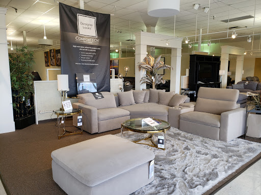 Furniture Store «Value City Furniture», reviews and photos, 2720 N Mall Dr, Virginia Beach, VA 23452, USA