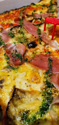 Plats et boissons du Pizzas à emporter La pizza au feu de bois à Nice - n°12