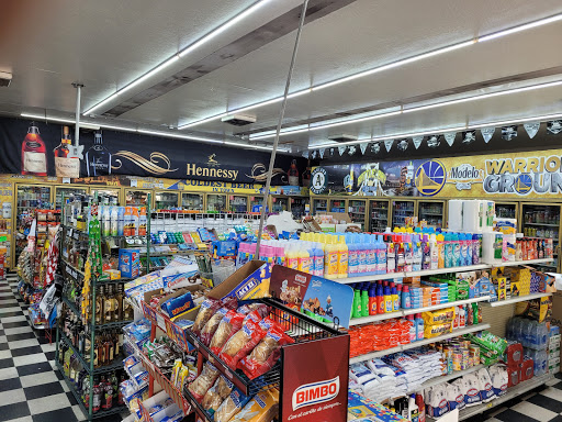 Liquor Store «GNG Liquors», reviews and photos, 583 W Tennyson Rd, Hayward, CA 94544, USA