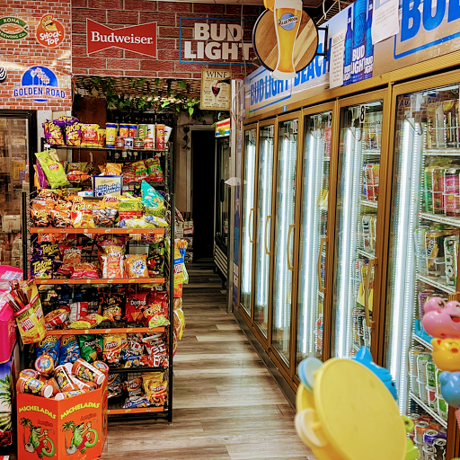 Liquor Store «Red Carpet Liquor Store», reviews and photos, 85 Alamitos Ave, Long Beach, CA 90802, USA