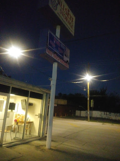 Self-Storage Facility «BullsEye Storage», reviews and photos, 1715 Airline Dr, Houston, TX 77009, USA