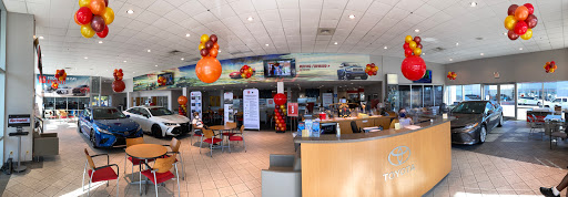 Toyota Dealer «Springhill Toyota», reviews and photos, 3062 Government Blvd, Mobile, AL 36606, USA