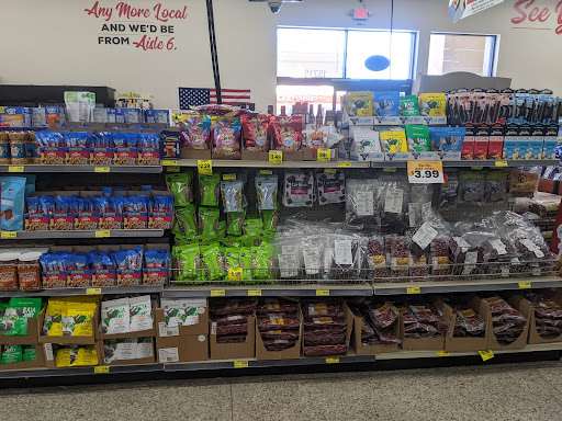 Grocery Store «Grocery Outlet Bargain Market», reviews and photos, 15719 Downey Ave, Paramount, CA 90723, USA