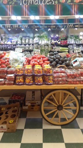 Grocery Store «Ring Bros. Marketplace», reviews and photos, 485 MA-134, South Dennis, MA 02660, USA