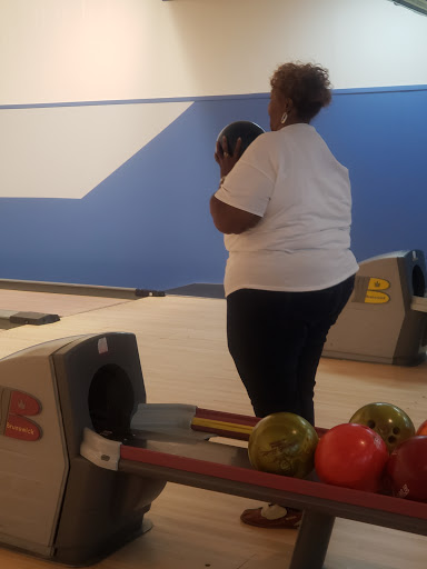 Bowling Alley «Sproul Lanes», reviews and photos, 745 S Sproul Rd, Springfield, PA 19064, USA