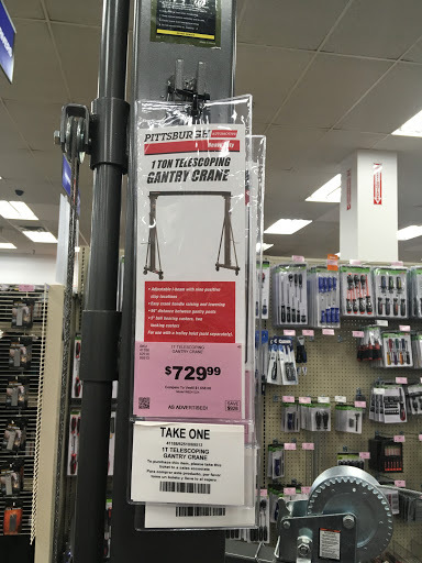 Hardware Store «Harbor Freight Tools», reviews and photos, 3709 Farmington Dr, Greensboro, NC 27407, USA