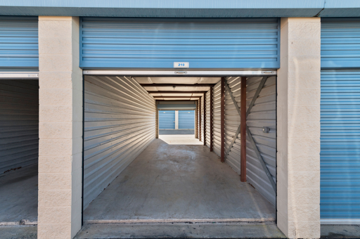 Self-Storage Facility «Stewart & 89th Self Storage», reviews and photos, 8901 Stewart Rd, Galveston, TX 77554, USA