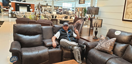 Shopping Mall «Harlem-Foster Shopping Center», reviews and photos, 7240 W Foster Ave, Chicago, IL 60656, USA