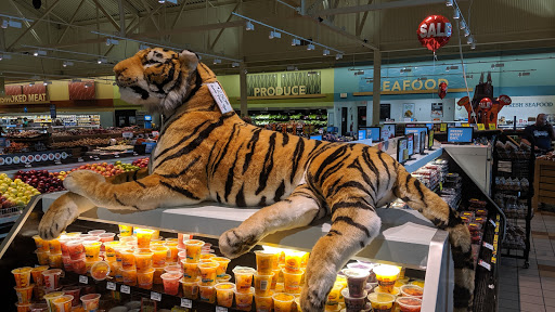 Grocery Store «Schnucks», reviews and photos, 1960 Wentzville Pkwy, Wentzville, MO 63385, USA